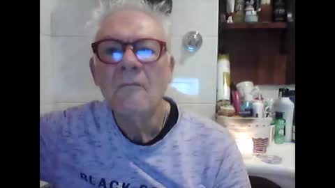 schizzodoro online show from October 17, 2:59 am