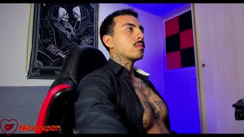 Alejandro help me to reach 200 thumps up online show from January 13, 2:49 am