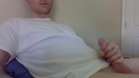 scooter912 online show from April 11, 5:16 pm