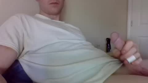 scooter912 online show from December 8, 6:39 pm