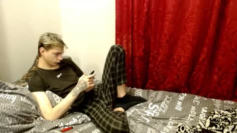 Scorpion 250 online show from November 2, 9:30 pm