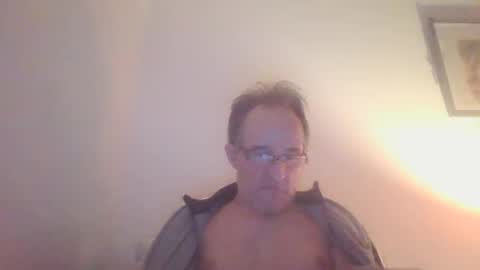 scotchwhieskie online show from December 31, 12:00 am