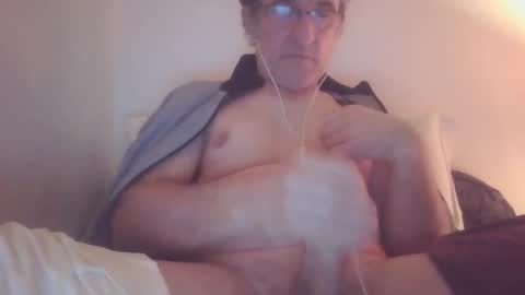 scotchwhieskie online show from December 13, 1:15 am