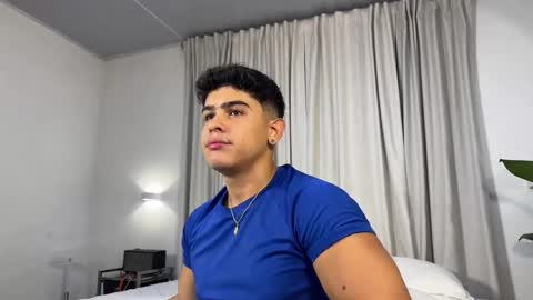 Snapshot of scott_flintt chatting on October 17, 2:37 am Andrew Flintt online show from October 17, 2:37 am