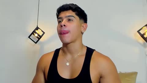 Snapshot of scott_flintt chatting on September 20, 3:39 am Andrew Flintt online show from September 20, 3:39 am