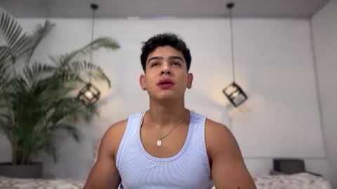 Snapshot of scott_flintt chatting on September 26, 4:32 am Andrew Flintt online show from September 26, 4:32 am