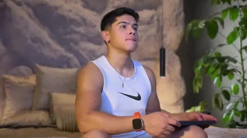 Andrew Flintt online show from March 20, 3:21 am