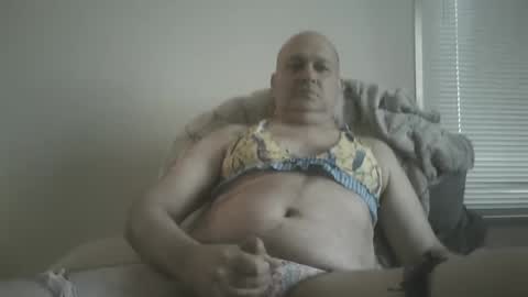 Snapshot of scottforfuhn chatting on January 17, 4:37 pm scottforfuhn online show from January 17, 4:37 pm