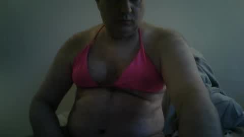 Snapshot of scottforfuhn chatting on October 2, 2:43 pm scottforfuhn online show from October 2, 2:43 pm