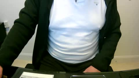 Scott online show from February 5, 9:04 am