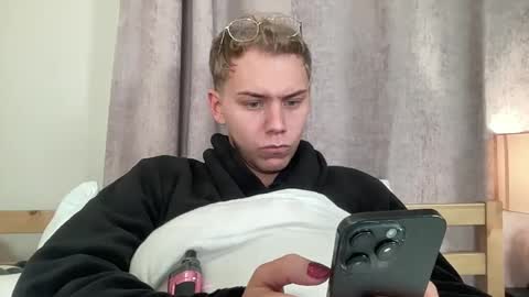 danny online show from October 6, 12:26 am