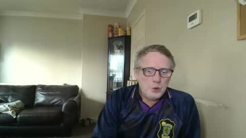 James online show from May 25, 7:42 pm