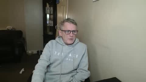 James online show from October 28, 7:27 pm