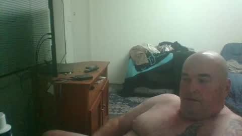 Snapshot of scottyj2007 chatting on December 17, 3:06 pm scottyj2007 online show from December 17, 3:06 pm