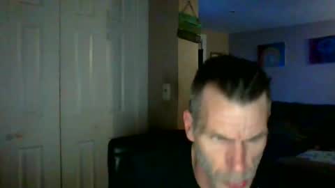 GettOffMyLawn online show from May 11, 1:40 am