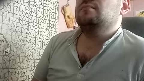 scuban87 online show from March 13, 10:56 am