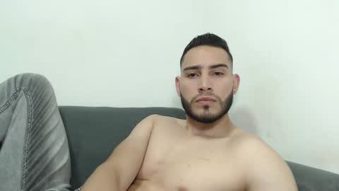 seank_noszka online show from December 23, 11:17 pm