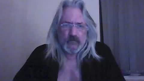 seantheflyer online show from December 9, 12:12 am