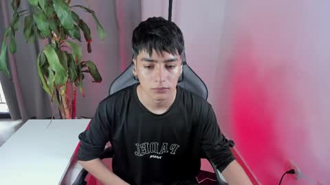 sebastian online show from March 25, 3:38 pm