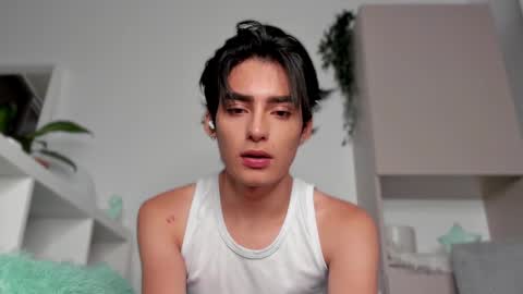 sebastian online show from February 22, 2:28 am