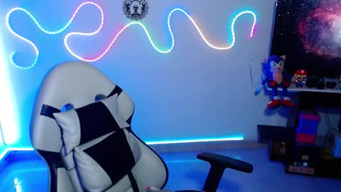 Sebastian online show from October 5, 8:40 am