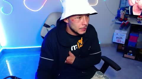 Sebastian online show from October 3, 8:52 am