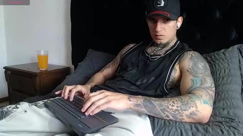 Sebastian online show from January 8, 6:46 pm