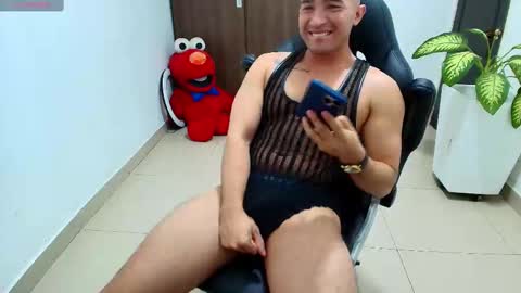 Snapshot of sebastian_oconnor77 chatting on September 19, 3:34 pm juan  sebastian online show from September 19, 3:34 pm