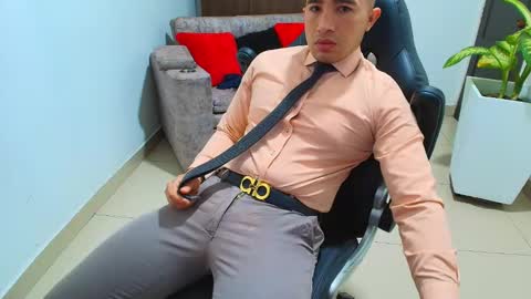 Snapshot of sebastian_oconnor77 chatting on March 4, 12:12 pm juan  sebastian online show from March 4, 12:12 pm