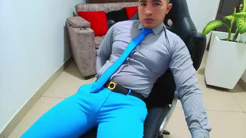 Snapshot of sebastian_oconnor77 chatting on March 7, 12:34 pm juan  sebastian online show from March 7, 12:34 pm