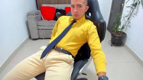 Snapshot of sebastian_oconnor77 chatting on January 11, 4:14 pm juan  sebastian online show from January 11, 4:14 pm