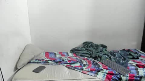 Snapshot of sebastianp13 chatting on January 6, 2:25 pm sebatian palacios online show from January 6, 2:25 pm