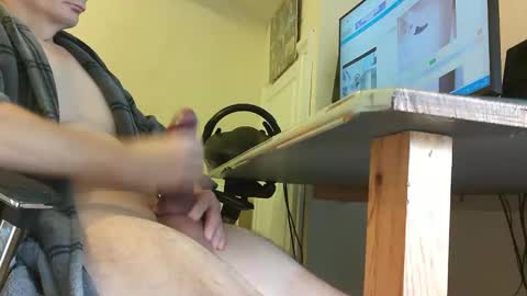 Snapshot of sebastianspalding450 chatting on October 27, 10:06 am sebastianspalding450 online show from October 27, 10:06 am