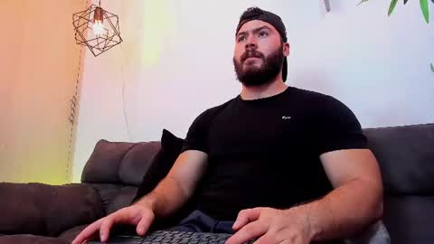 Instagram jeanpaulfit  online show from July 11, 11:18 pm