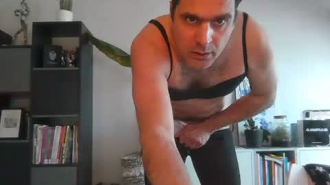 Snapshot of sebix9206 chatting on March 7, 11:40 am sebix9206 online show from March 7, 11:40 am