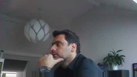 Snapshot of sebix9206 chatting on October 7, 9:35 am sebix9206 online show from October 7, 9:35 am