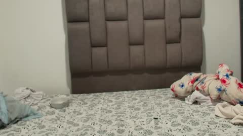 Snapshot of sebolaz chatting on December 31, 6:16 am ryan miller online show from December 31, 6:16 am