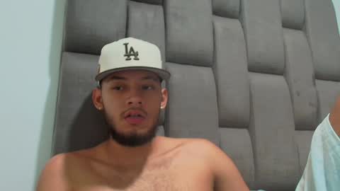 Snapshot of sebolaz chatting on December 30, 9:27 am ryan miller online show from December 30, 9:27 am