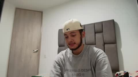 Snapshot of sebolaz chatting on February 16, 4:42 am ryan miller online show from February 16, 4:42 am