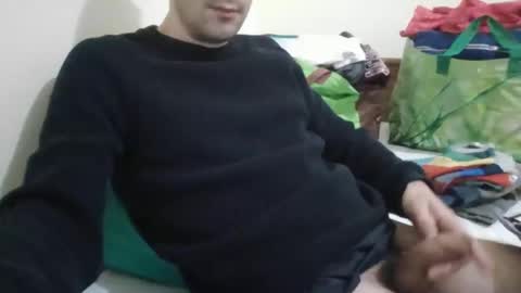 Snapshot of sebseb71 chatting on December 21, 2:47 pm sebseb71 online show from December 21, 2:47 pm