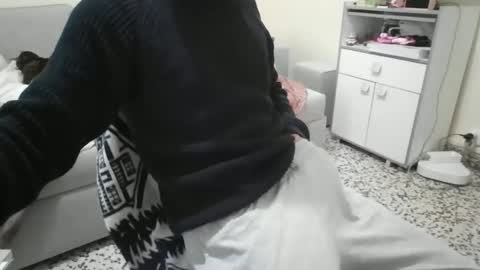 Snapshot of sebseb71 chatting on December 29, 10:34 am sebseb71 online show from December 29, 10:34 am