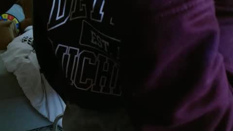 Snapshot of sebseb71 chatting on November 1, 7:29 pm sebseb71 online show from November 1, 7:29 pm