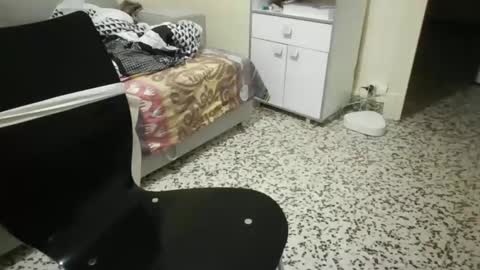 Snapshot of sebseb71 chatting on March 4, 6:39 pm sebseb71 online show from March 4, 6:39 pm