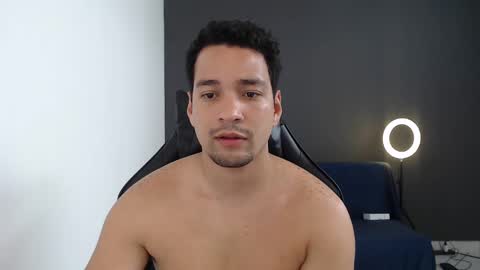 Snapshot of secretboy5000 chatting on January 24, 2:08 pm Jex online show from January 24, 2:08 pm