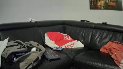 Snapshot of seeebi chatting on December 22, 7:22 am Sebastian online show from December 22, 7:22 am