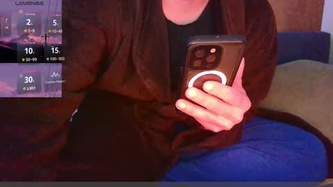 Snapshot of seewolf1000 chatting on December 29, 3:24 pm seewolf1000 online show from December 29, 3:24 pm