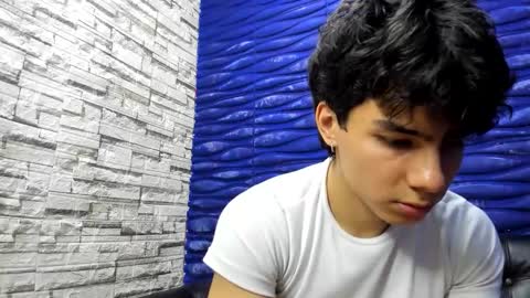 Seigfried online show from June 5, 11:43 pm