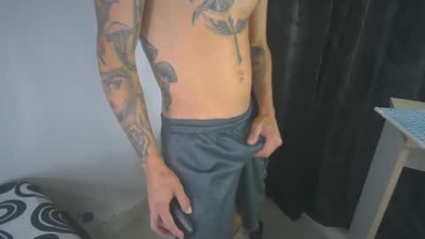 sem_alas online show from February 20, 2:51 am