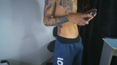 sem_alas online show from September 16, 12:34 am