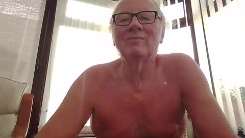 Summiteer online show from October 22, 1:04 pm